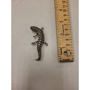 Lizard Pin Brooch Vintage Style Reptile Animal Jewelry Fashion Accessory Gift